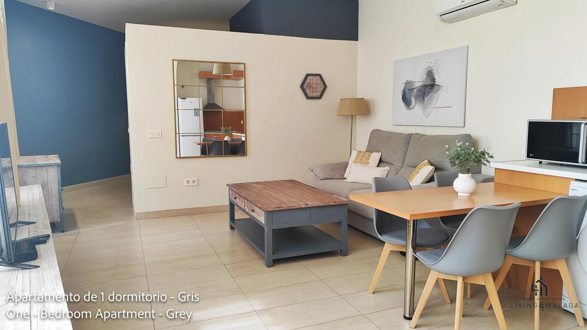 Living4Malaga Suites Superior Exterior foto